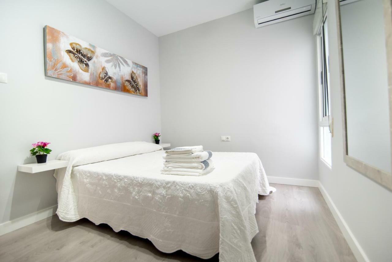 Emperatriz Deluxe Apartment Granada Exterior photo